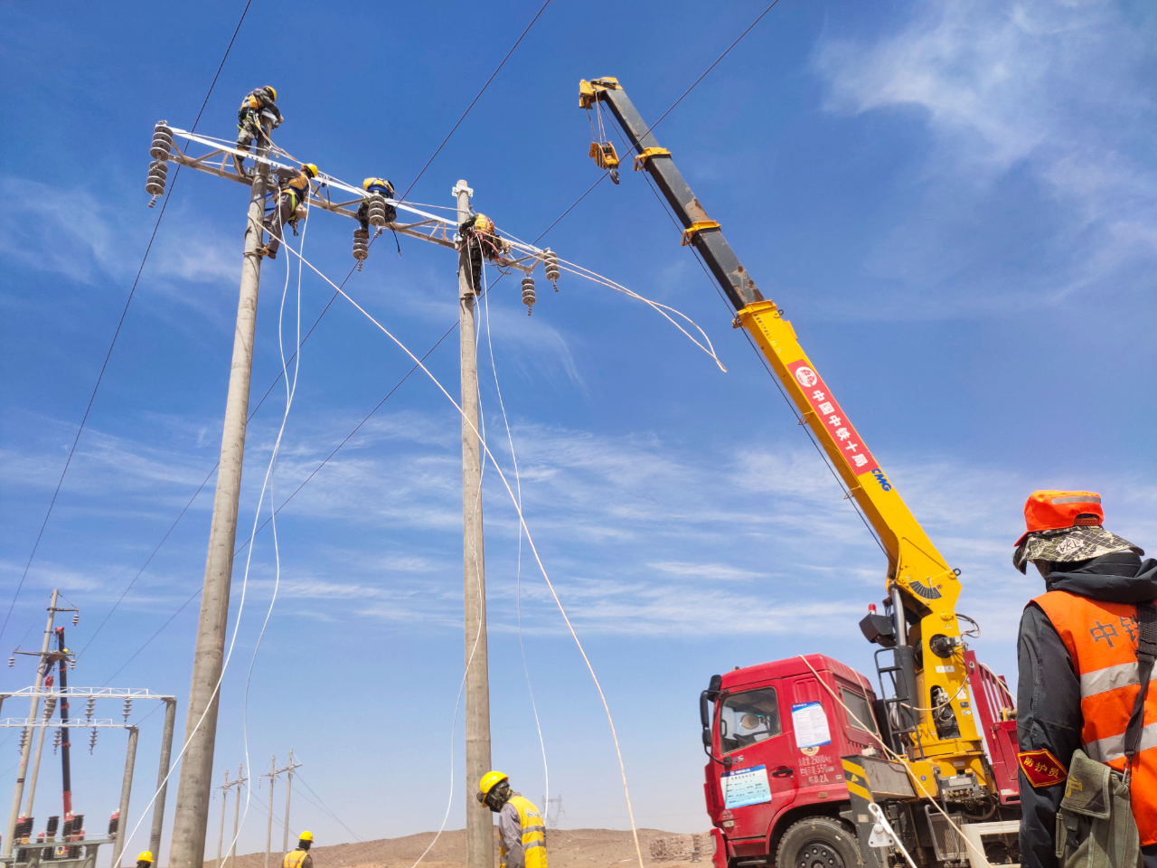 临哈铁路内蒙段二期工程既有7座车站信号改造工程开通