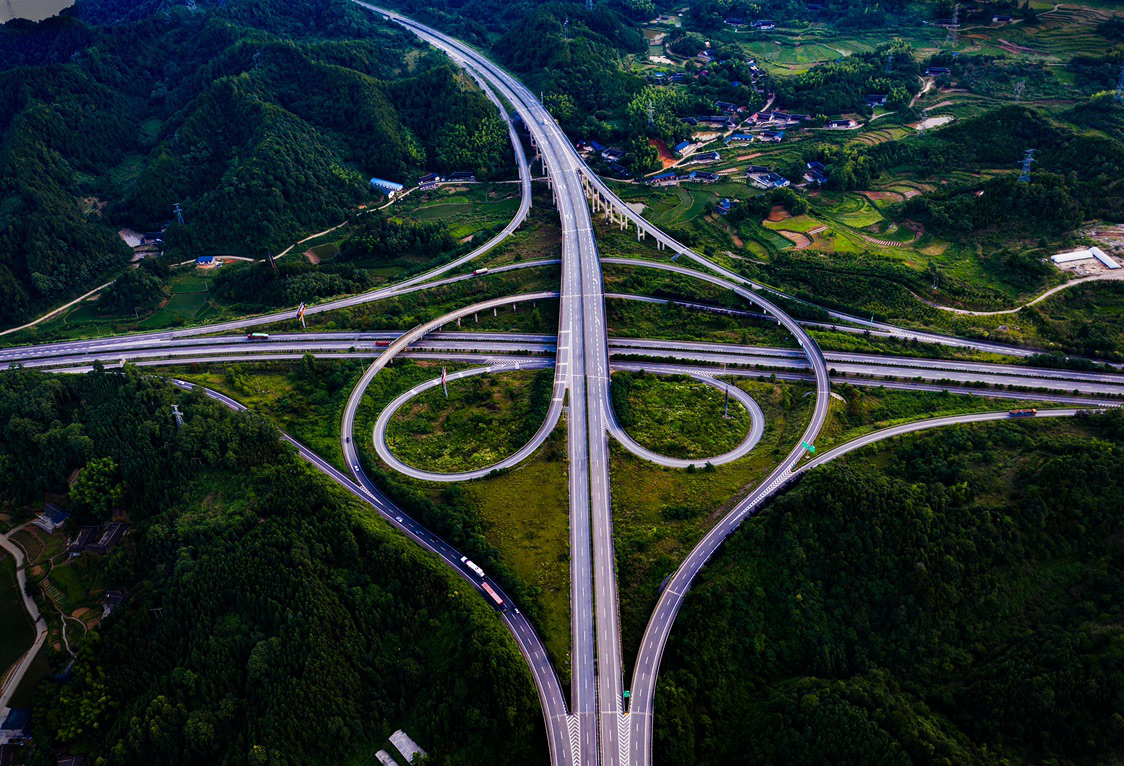 沿着高速看湖南|包茂高速:一座大桥带火当地旅游产业
