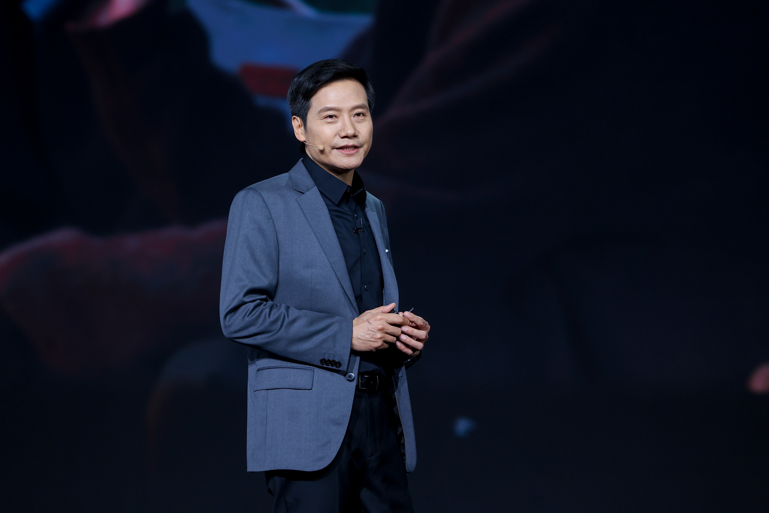 雷军发文暂别小米手机,全身心筹备新车