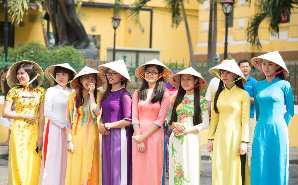 越南在战后是如何快速恢复人口数量的?当地女性:这个办法太狠了