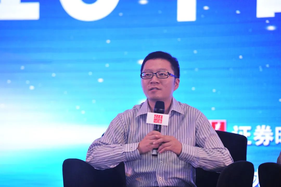 韦洪波卸任,林立重金砸向科技转型