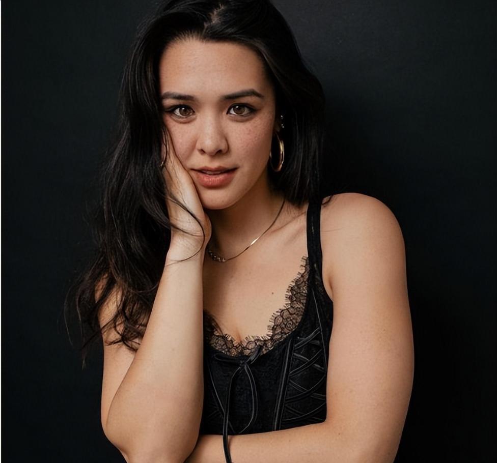 自信与争议:钟丽缇的女儿张敏钧在碧昂丝演唱会引发轩然大波