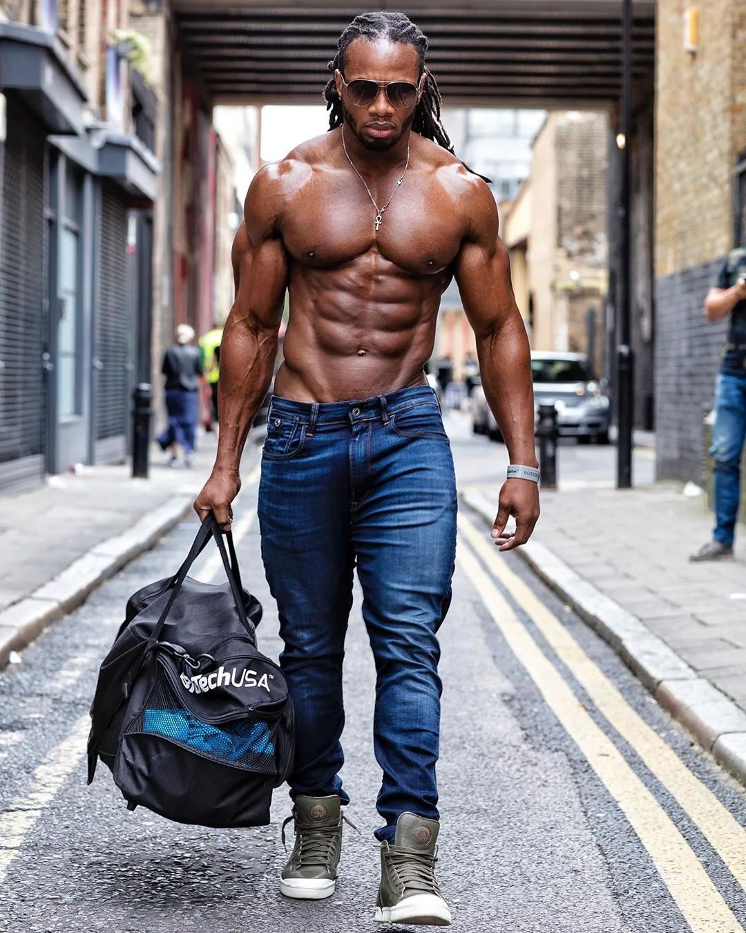 「壁纸」高清氮泵图|ulisses williams jr