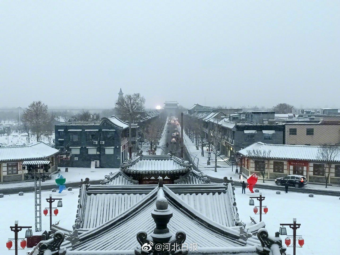 正定南门雪景图片