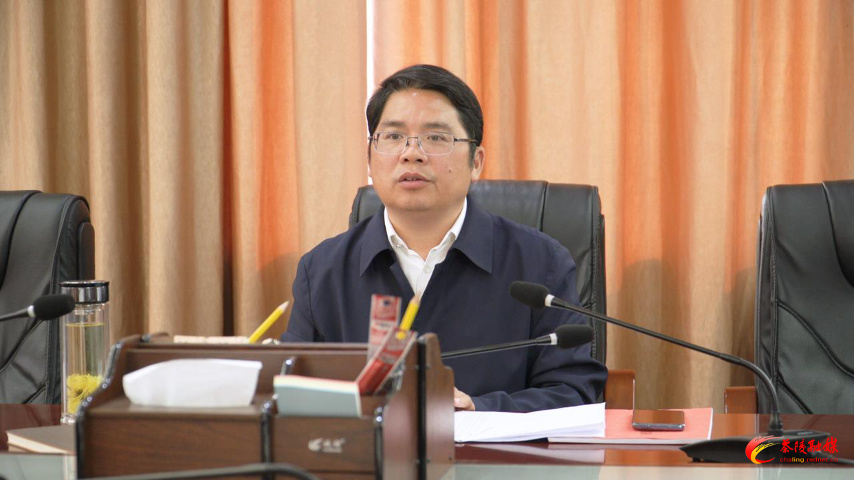 邓元连调研园区人才工作