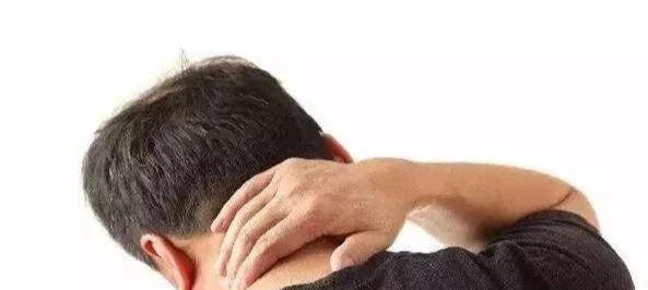 一把生姜这样用,拯救你的颈椎,是时候和颈椎病说再见了