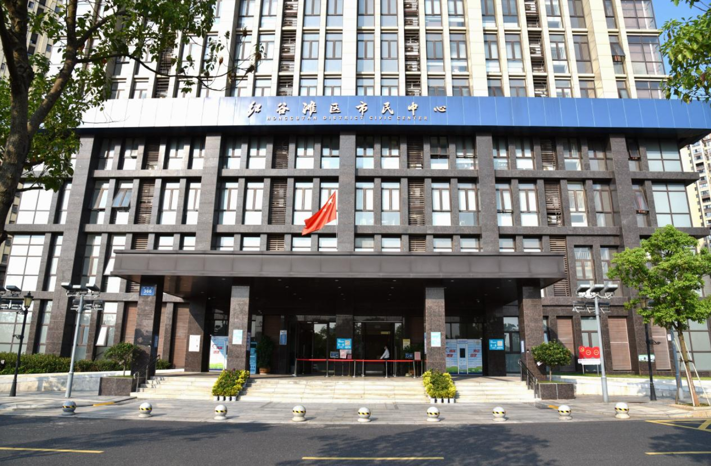 红谷滩区行政审批局——做好"服务"文章 激发"市场"活力