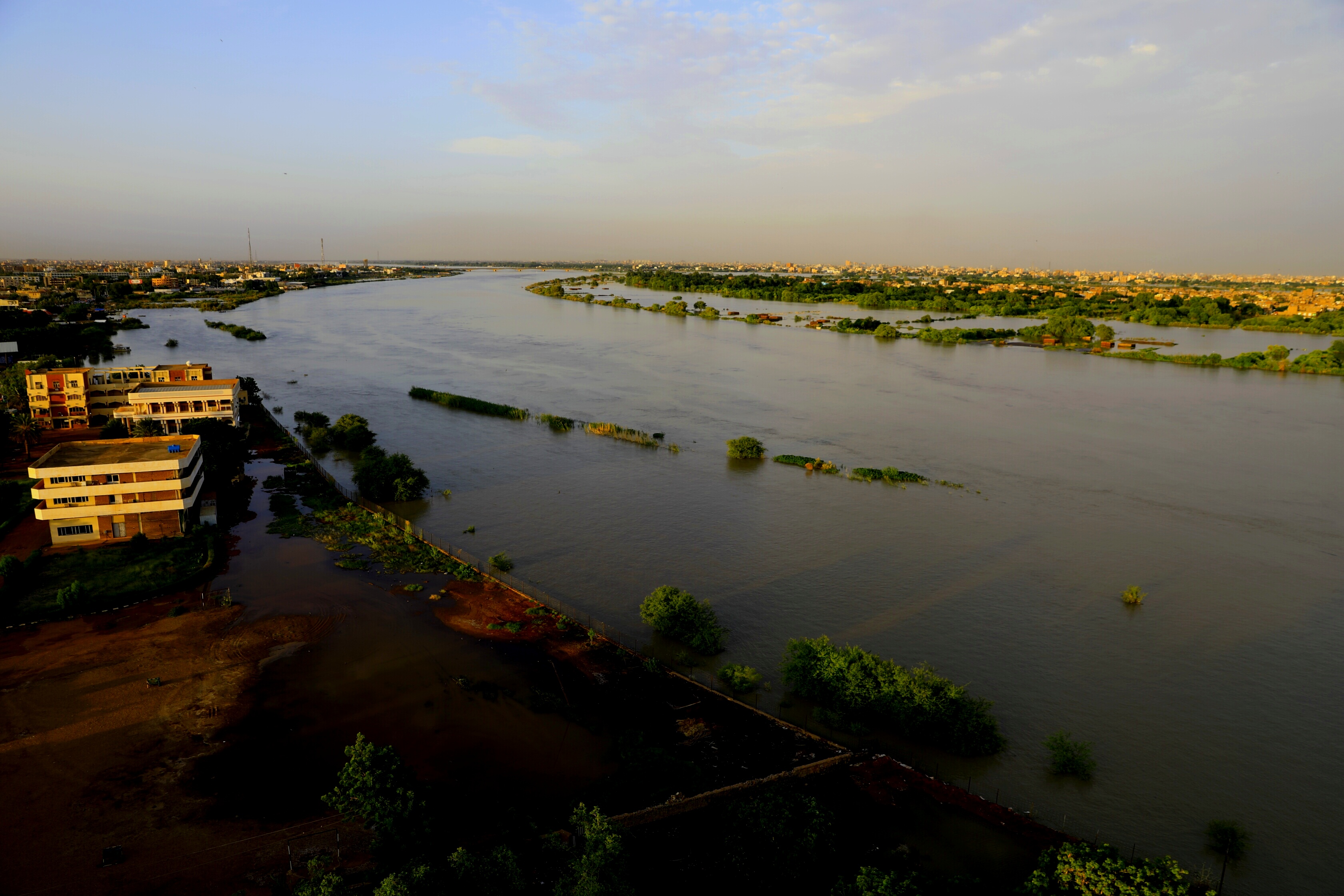 苏丹:尼罗河洪水渐退