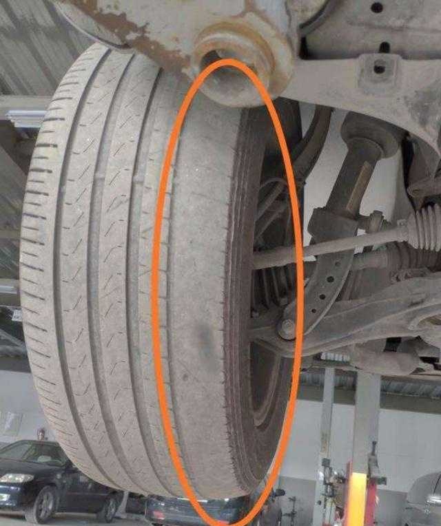 汽车轮胎单边磨损严重,先将就不换可以吗?