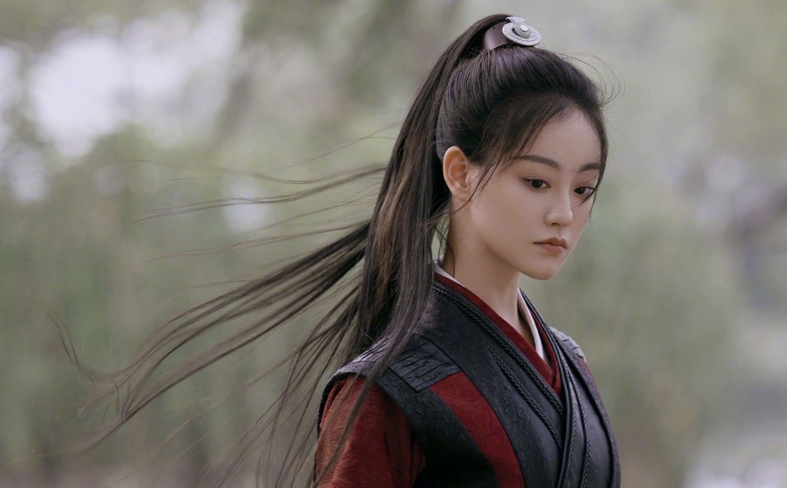 拜托祝绪丹别再演"傻白甜"了,女将军造型明明更好看,酷飒十足