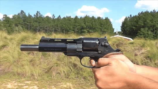 意大利马特巴自动转轮手枪,不走寻常路的设计