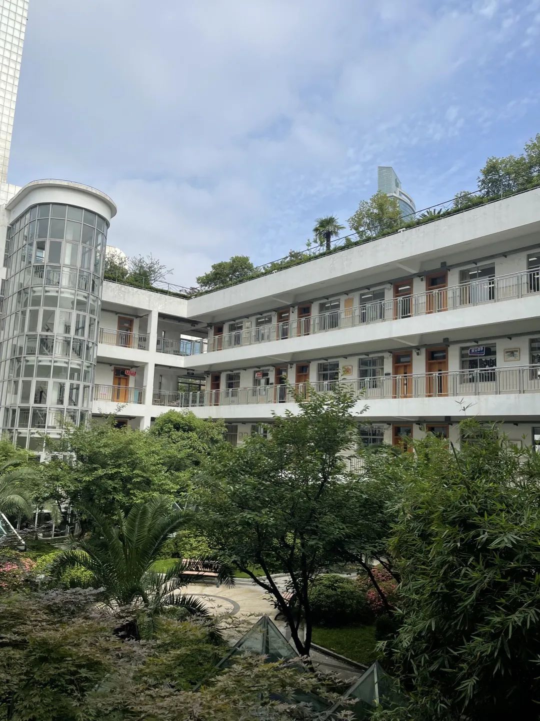 少年归来!直击静安高二,高三学生返校复课第一天