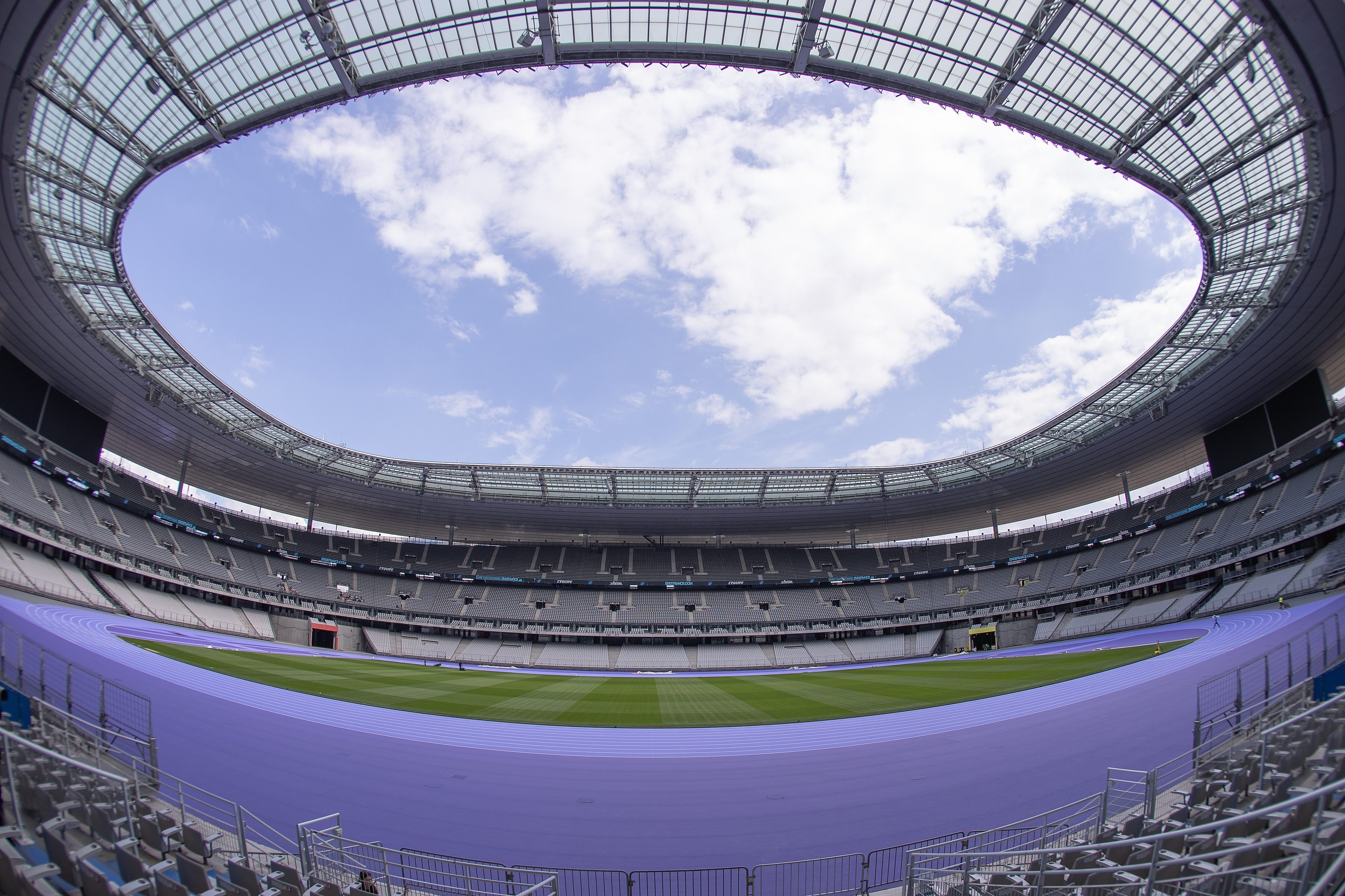 (巴黎奥运会)紫色跑道亮相法兰西体育场