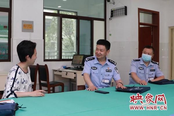 许昌东城公安分局局长王明君深入小区和学校开展大走访