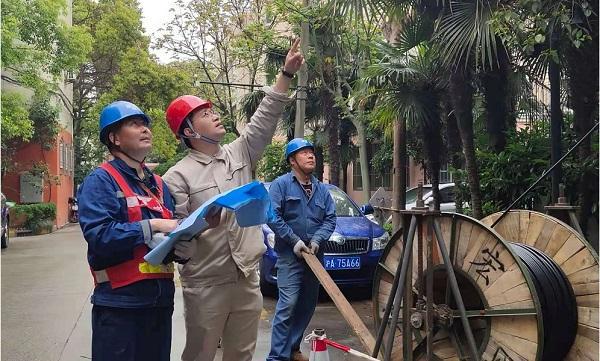 图说:石晟工作照 采访对象供图