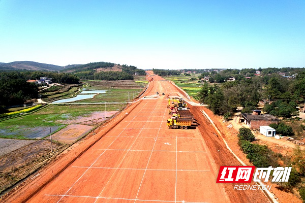 奮進征途如虹 衡永高速公路項目建設走筆