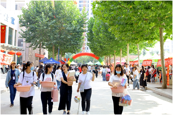 6100人,潍坊学院迎来2020级大学新生
