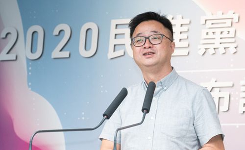 前秘书长罗文嘉批民进党没品 迟早会出事