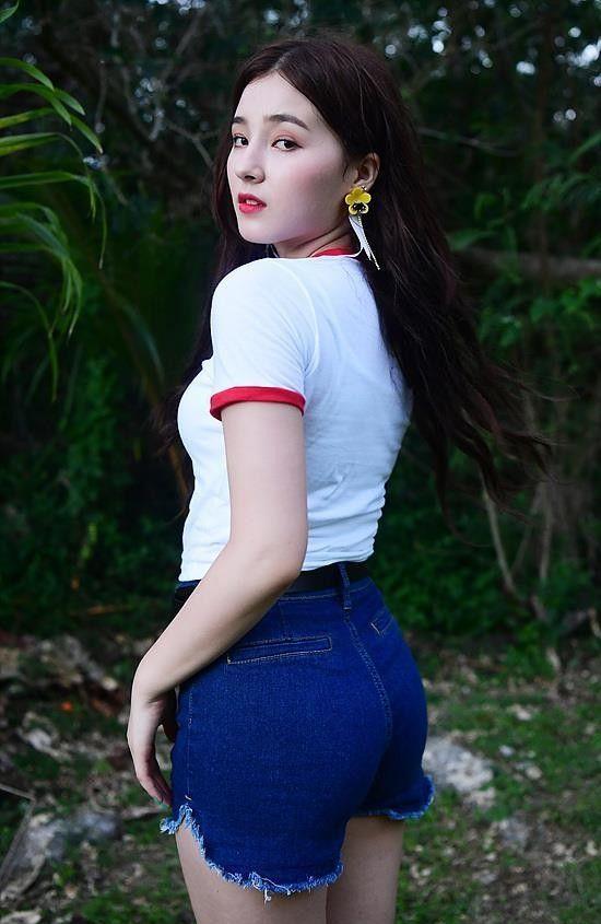 李承利性感身材