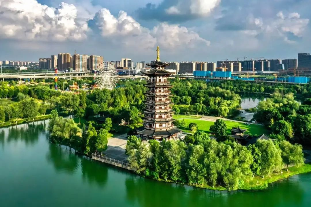 洋湖:从山塘水垸变身现代化生态新城