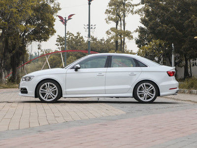 奥迪s3前排座椅怎么调节