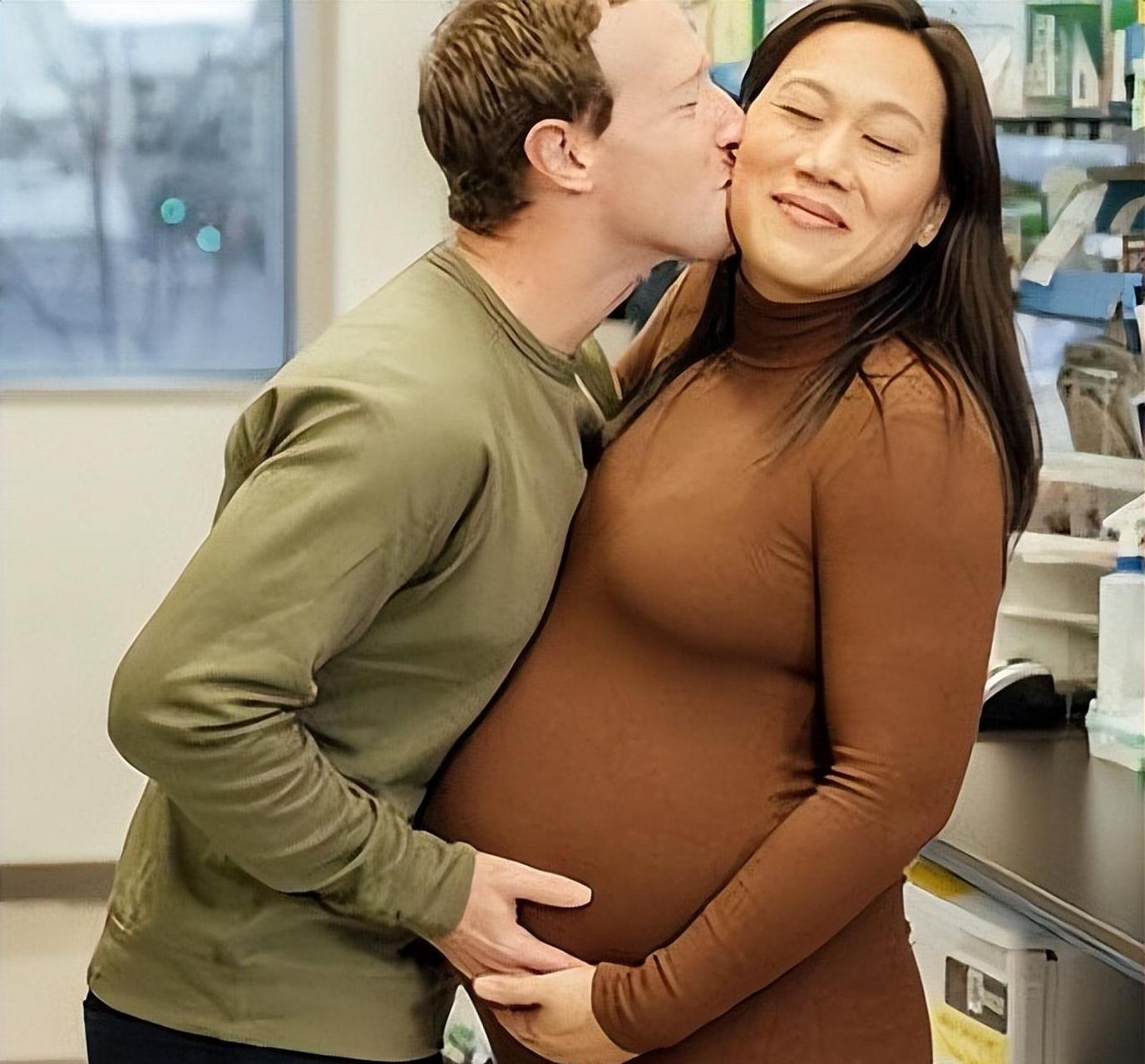 扎克伯格上个也迎来了自己的第三个女儿,他38岁的华裔老婆普莉希拉