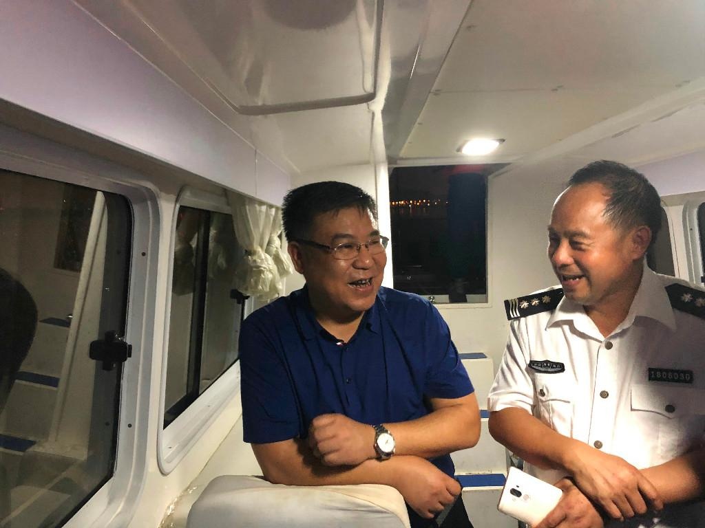 邓为民到湘江一线视察渔政执法工作