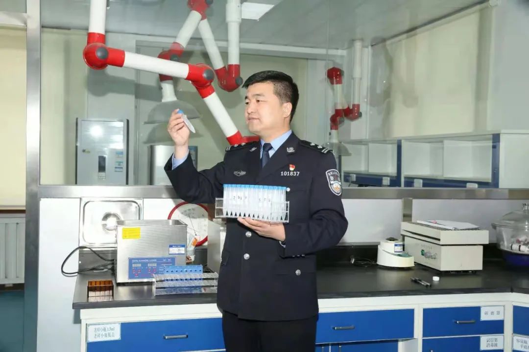 是连接中蒙友谊的"一座桥"——斯日古楞