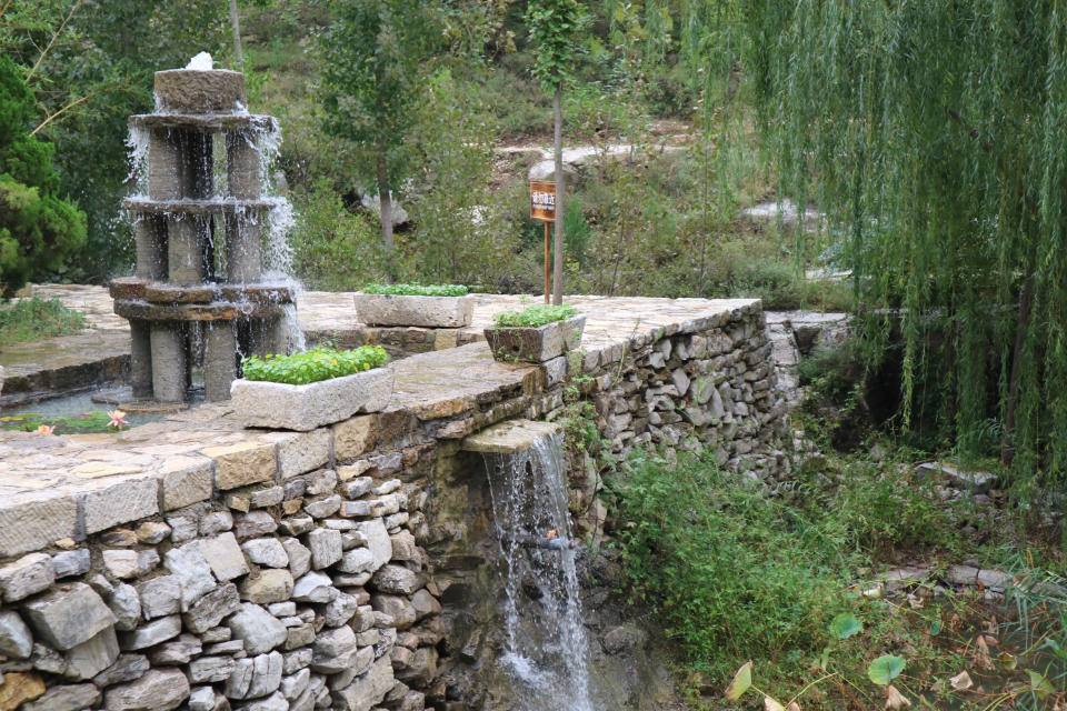 依然记得,圣井峪的那一双双眼睛