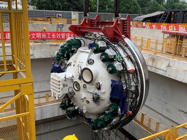 盾构机驱动吊装