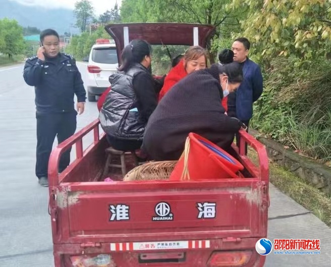 新宁县副县长尹俊深入一线督导交通问题顽瘴痼疾集中清剿行动