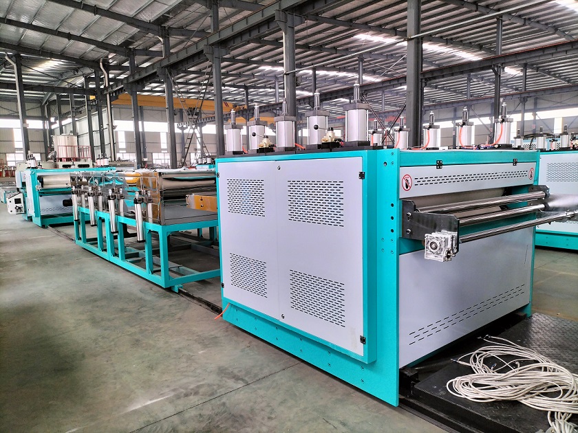 青岛中塑中空格子板设备 中空板设备 格子板设备