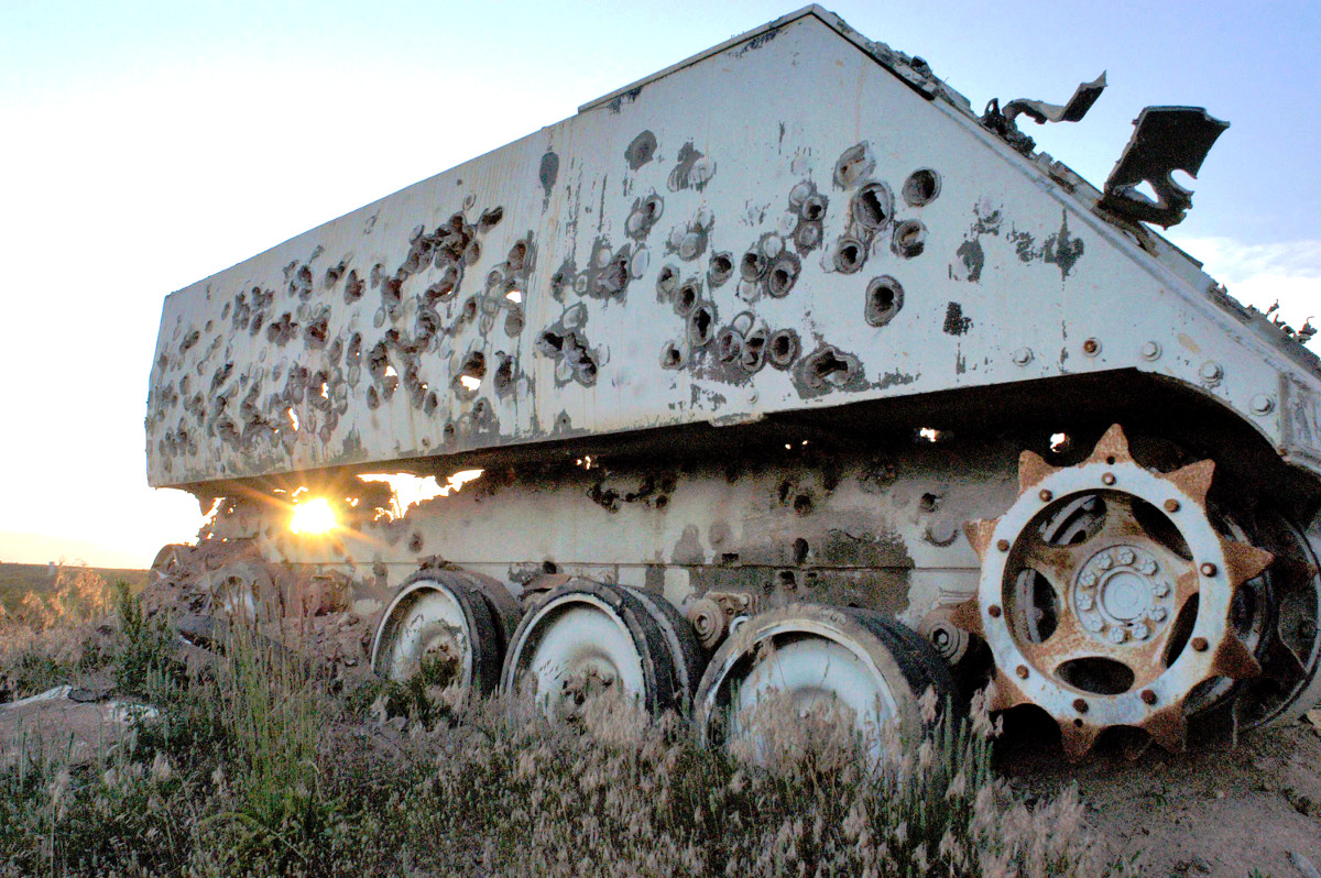 骑在大炮上的战机!a-10的gau-8既是打击利器,也是麻烦制造者