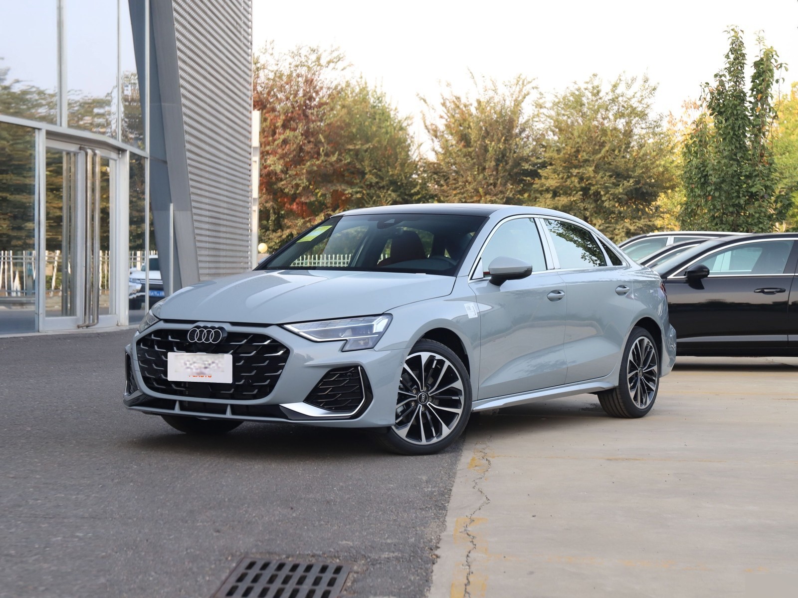 21 款奥迪a6l四驱标