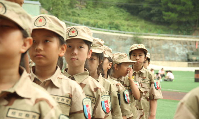 重庆游学夏令营释放孩子的想象力