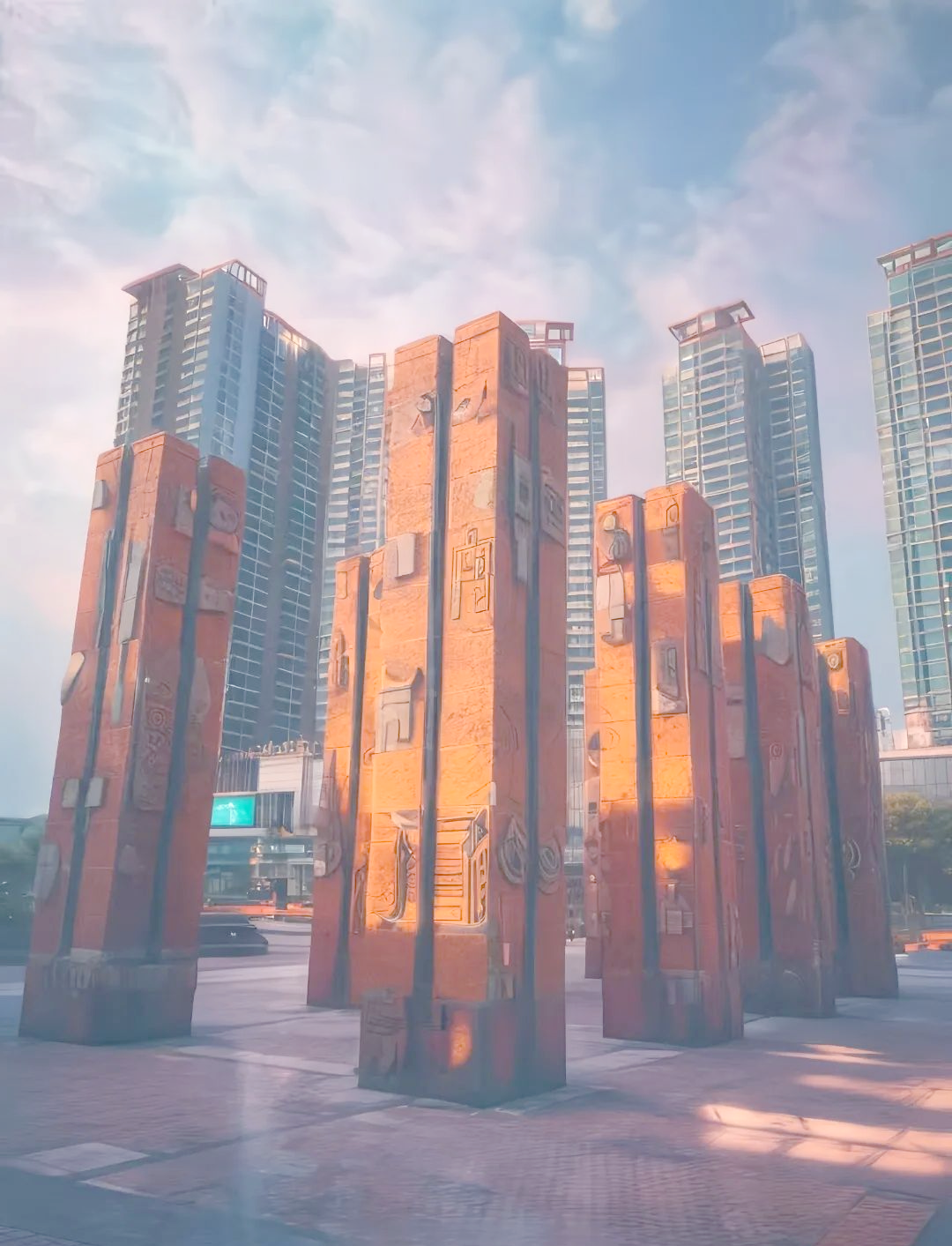 在增城广场,你可以在欣赏对称美学