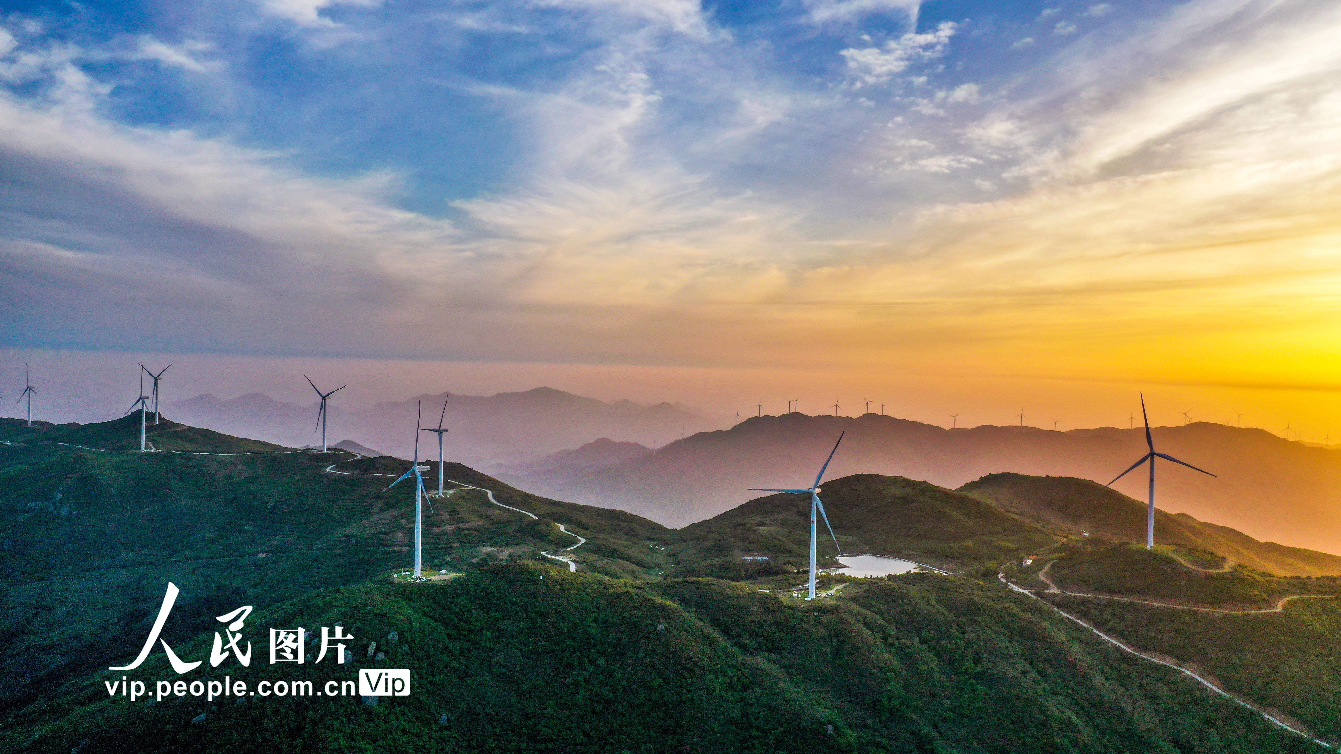 江西丰城:"风电"变"风景"