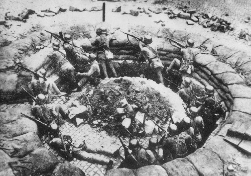 淞沪会战究竟有多惨烈?死亡比例达1:7,桂军6个师几乎全军覆没
