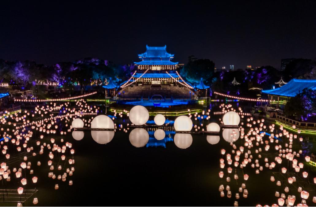 苏州盘门景区夜景图片