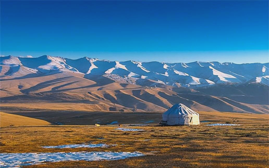 肯特山:成吉思汗的摇篮与蒙古精神的象征