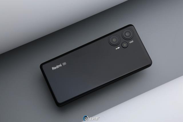 官配头是小米/redmi系的67w老朋友,mdy-12-ef ↑.