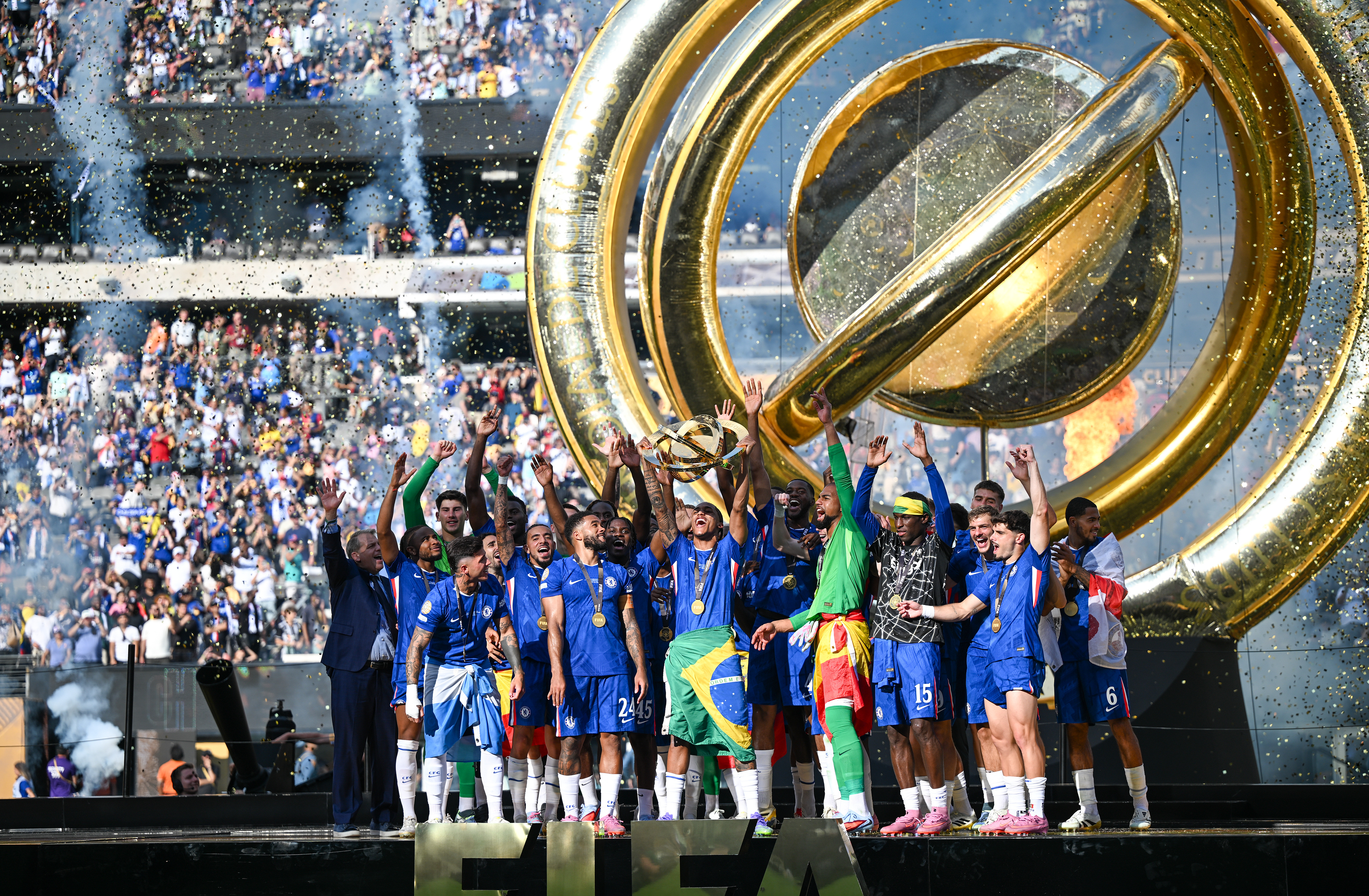 世界杯夺 足球历史 上的巅峰相关图片1