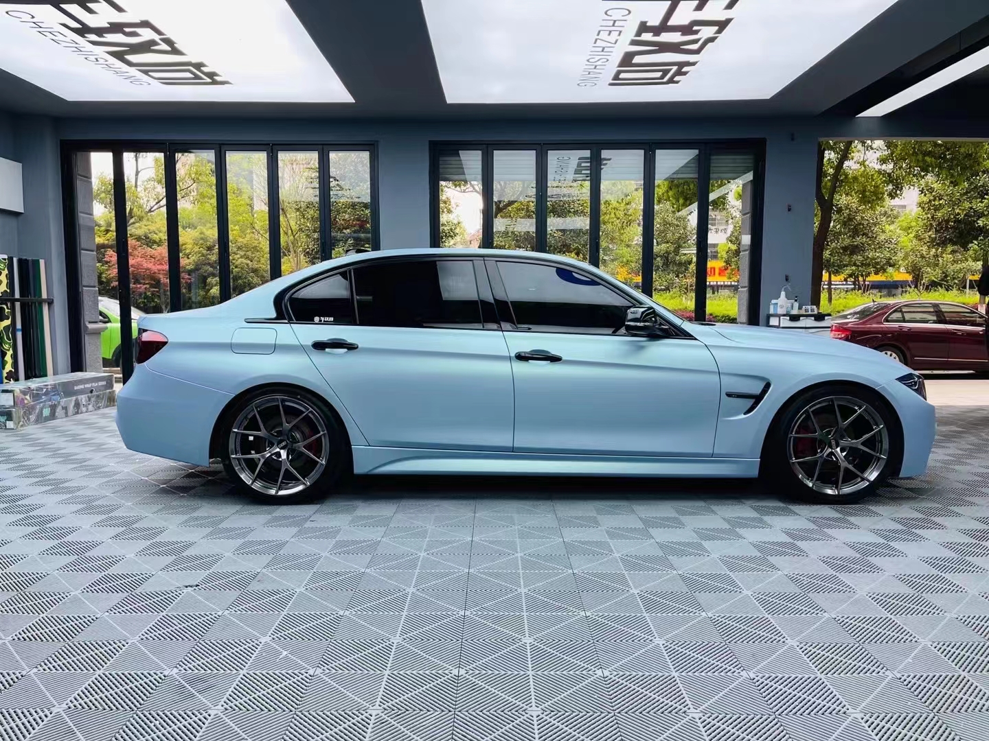 宝马ekfilm改色膜梦幻远峰蓝魅绿,心动"蓝"不住 气质超凡