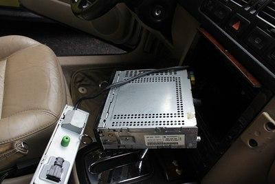 09款宝来cd机如何加装aux