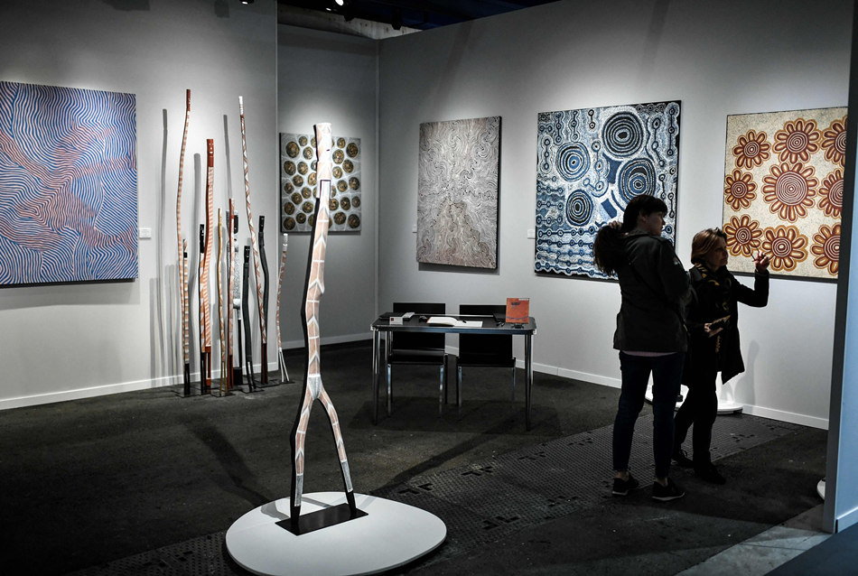 法国巴黎大皇宫举办巴黎艺术展