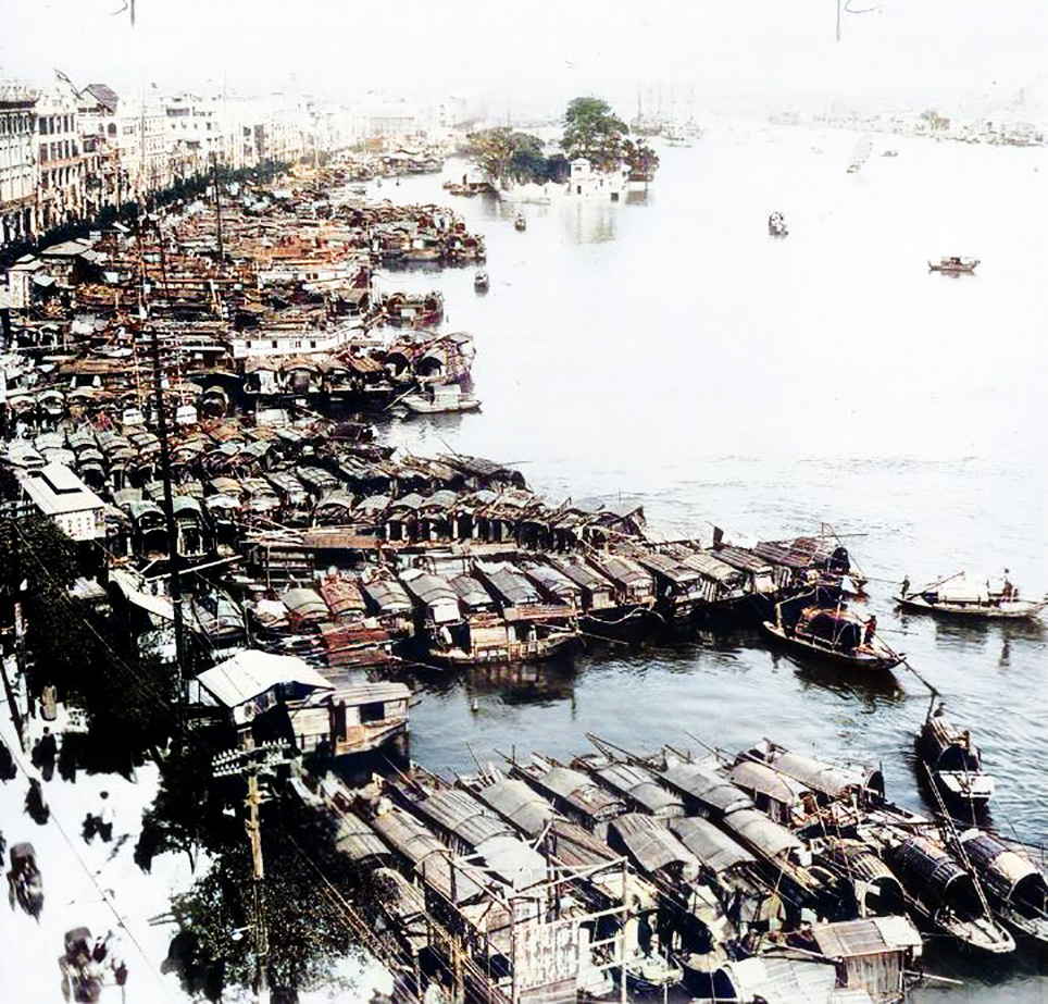 1920年的广州,女学生在街头开汽车,冯玉祥原配夫人罕见出镜