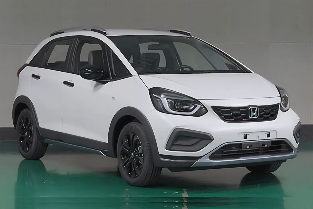 飞度和大众polo哪个好