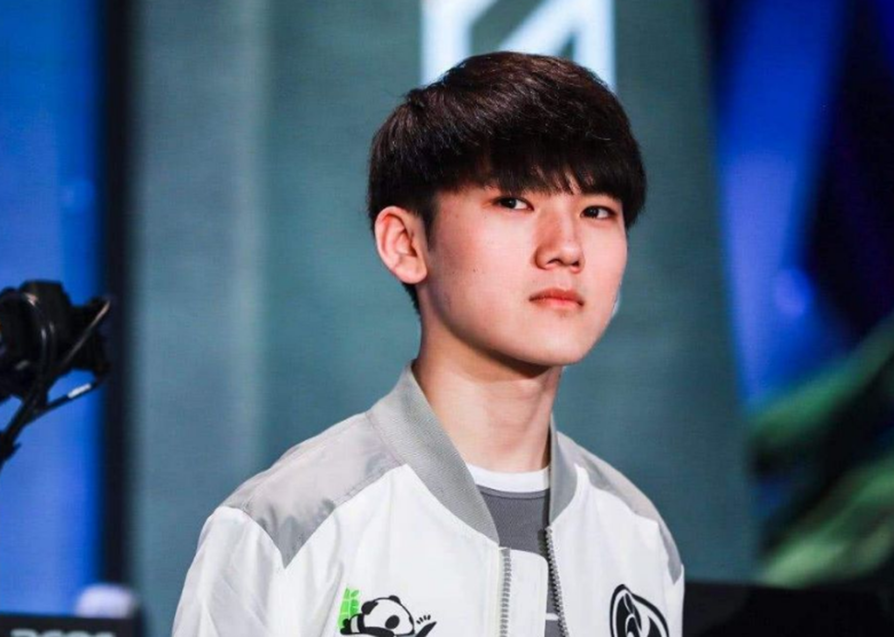 jackey love出道4周年,冲击春赛季首胜,无所畏惧勇往直前