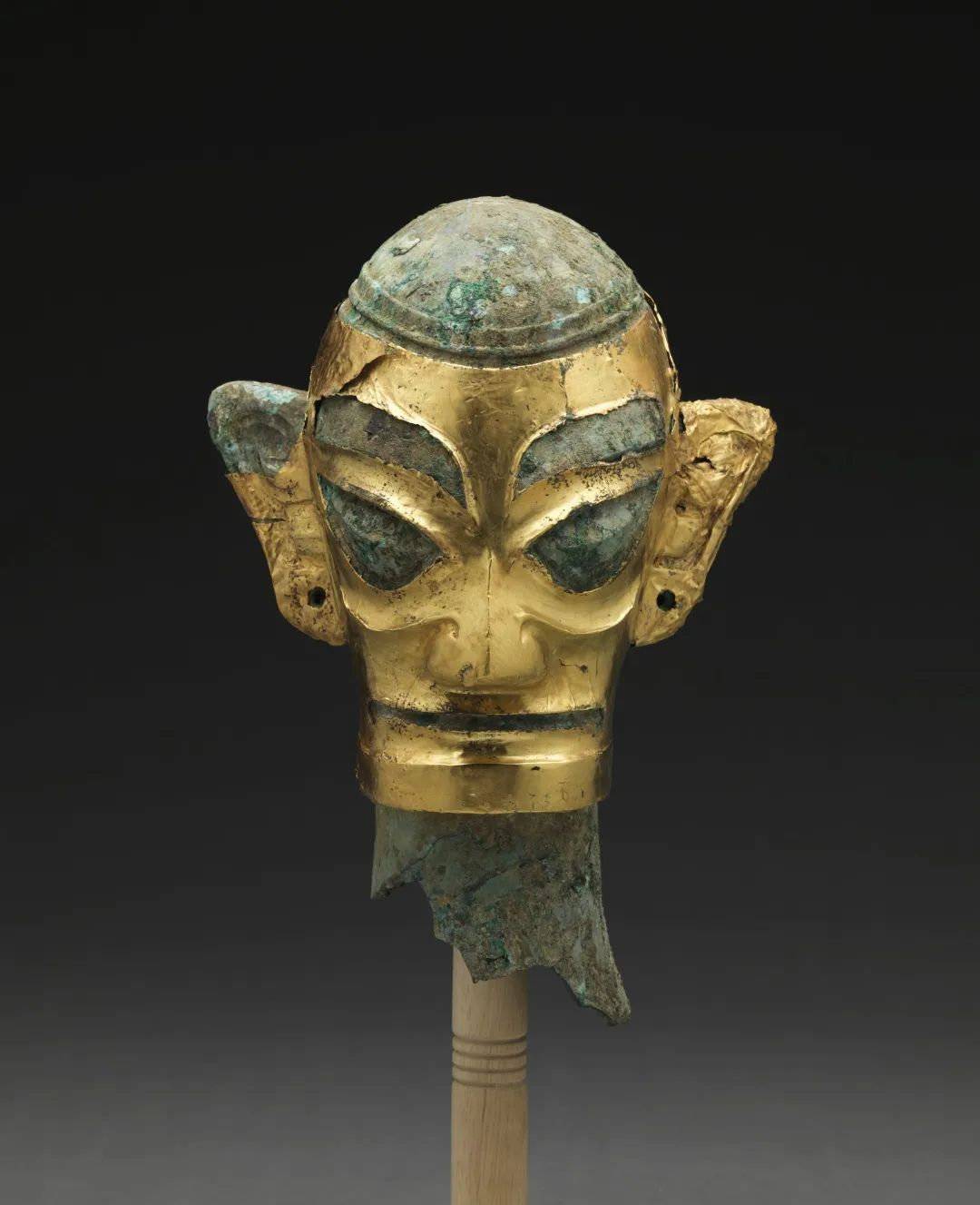 金面具,竖披发青铜人像……三星堆金沙文物即将闪耀上博东馆