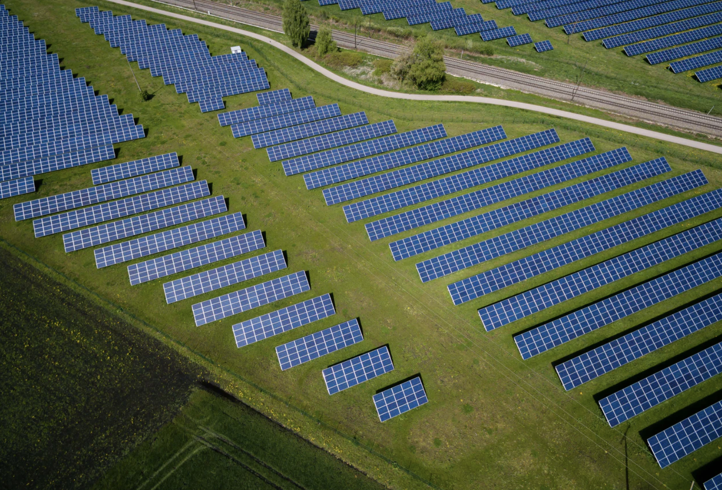 五粮液跨界储能,光伏